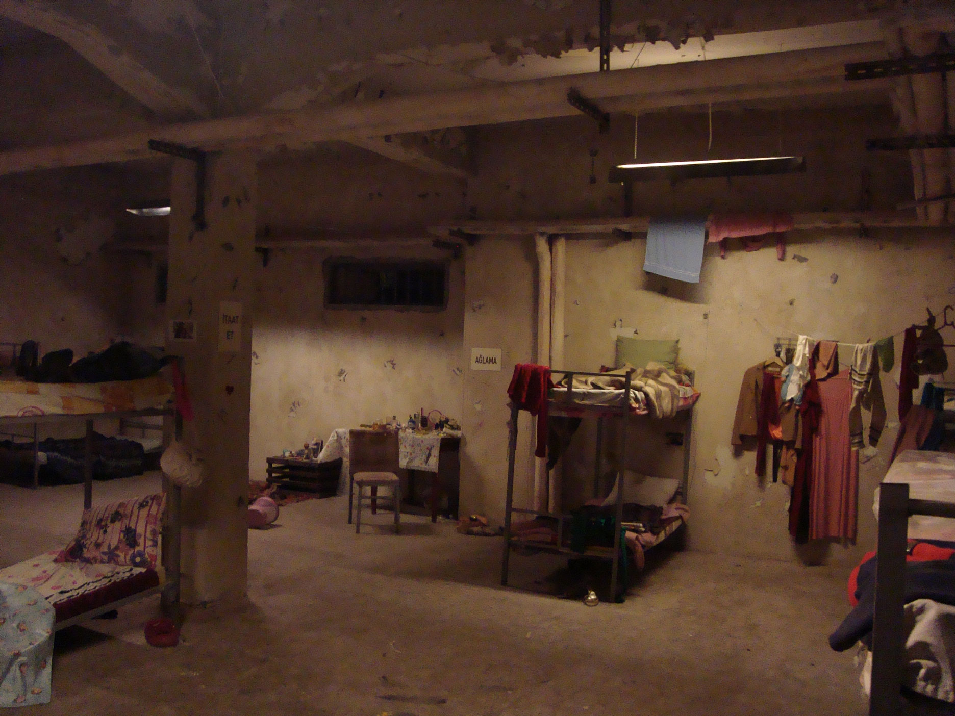 ucurum-dizi-dekor-eskitme